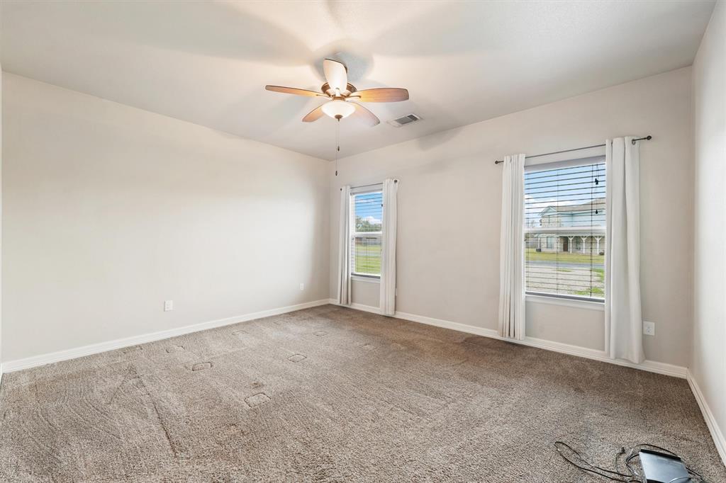 902 Wilham Street, Anahuac, Texas image 20