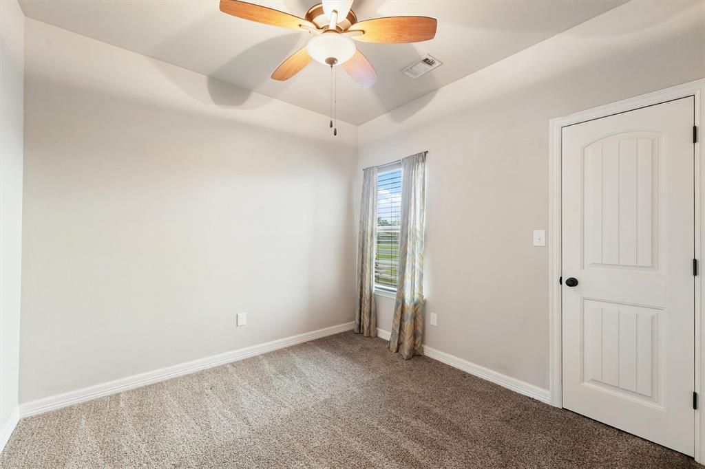 902 Wilham Street, Anahuac, Texas image 27