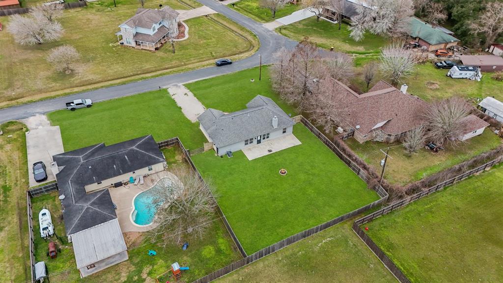 902 Wilham Street, Anahuac, Texas image 38