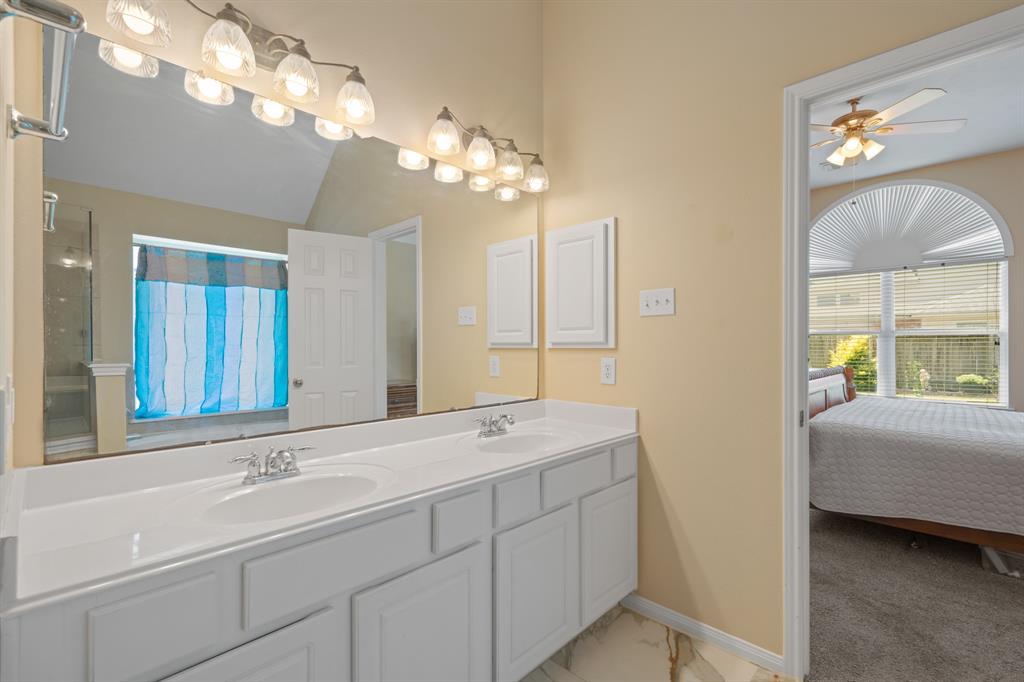 1603 Martin Lake Drive, Richmond, Texas image 21