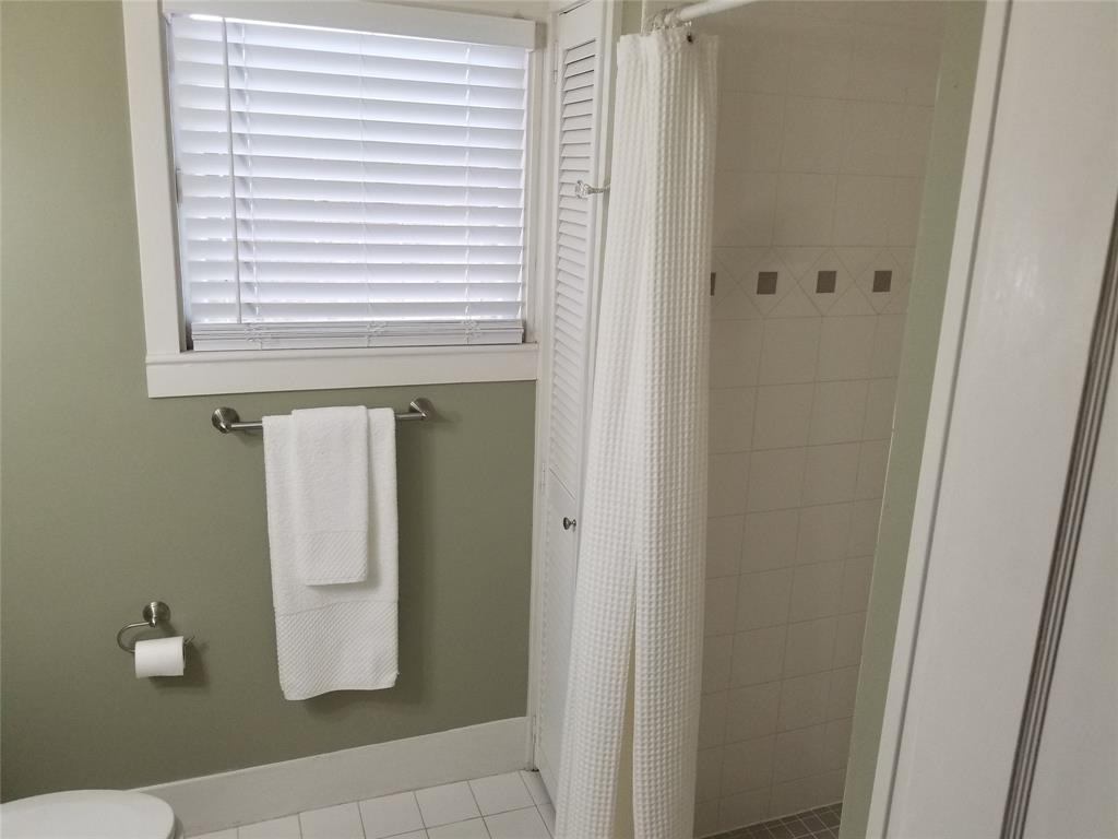 2117 Gostick Street, Houston, Texas image 19