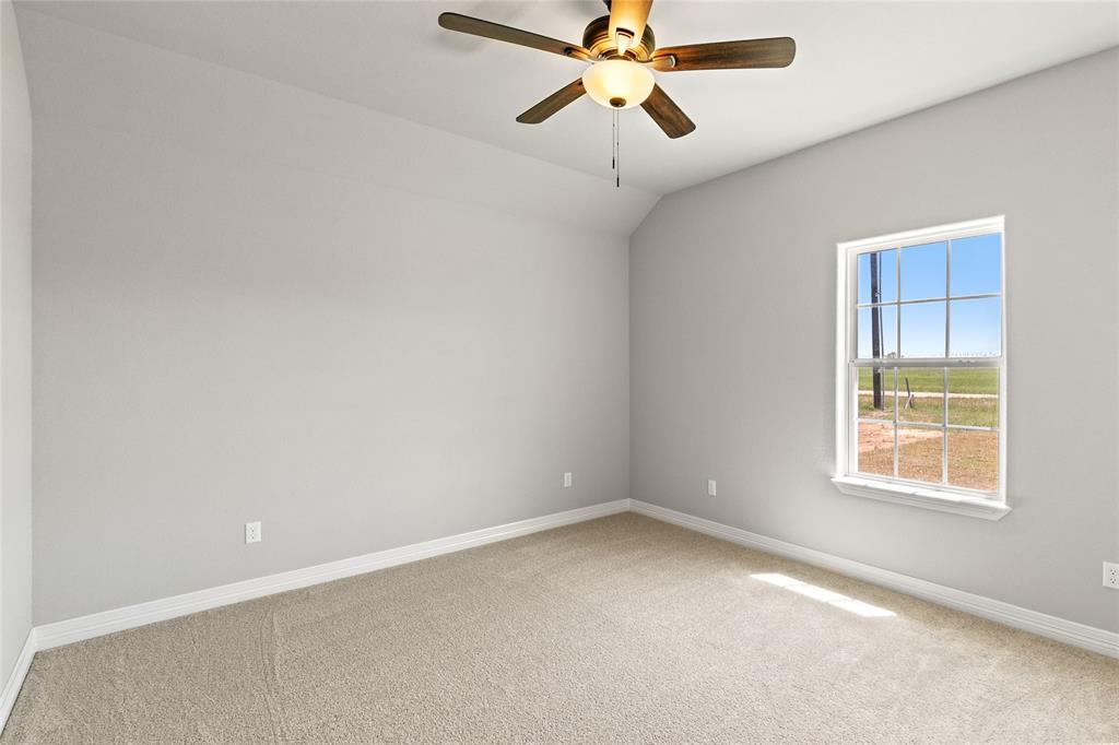 720 Chuckwagon Trail, Angleton, Texas image 19