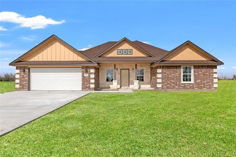 A home in Angleton