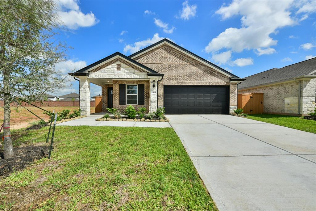 2576 Newport Breeze Drive, Katy, Texas image 1