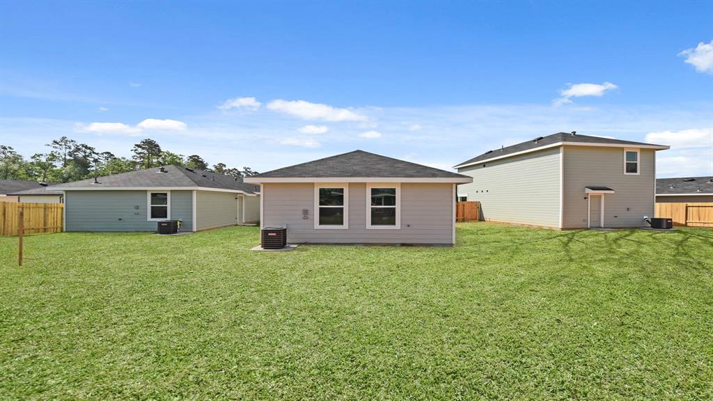 12015 William Trails Circle, Willis, Texas image 14