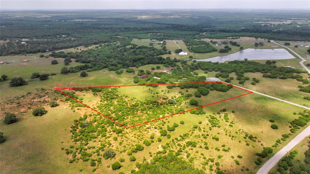 10 Patriot Circle, Luling, Texas image 16