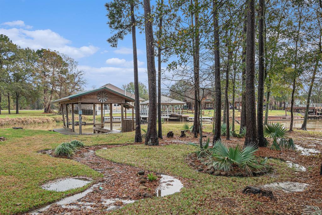 52 Hunters Creek Drive, Huntsville, Texas image 33