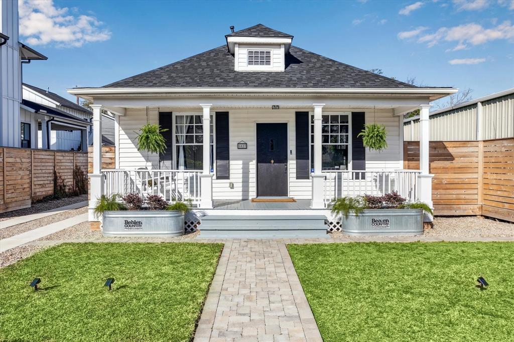 1827 Arlington Street, Houston, Texas image 1