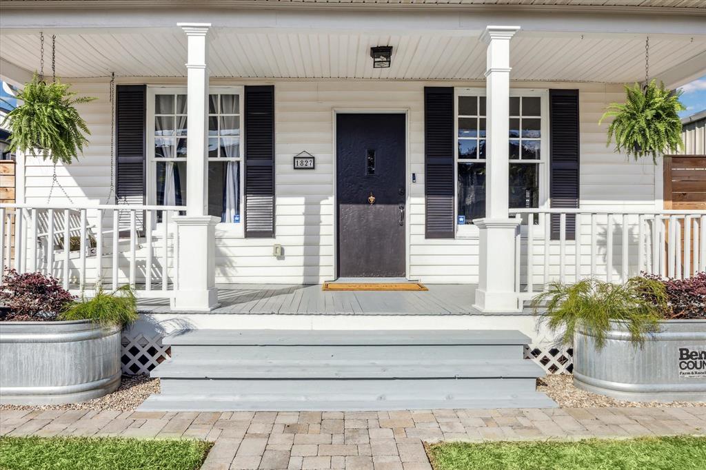 1827 Arlington Street, Houston, Texas image 4