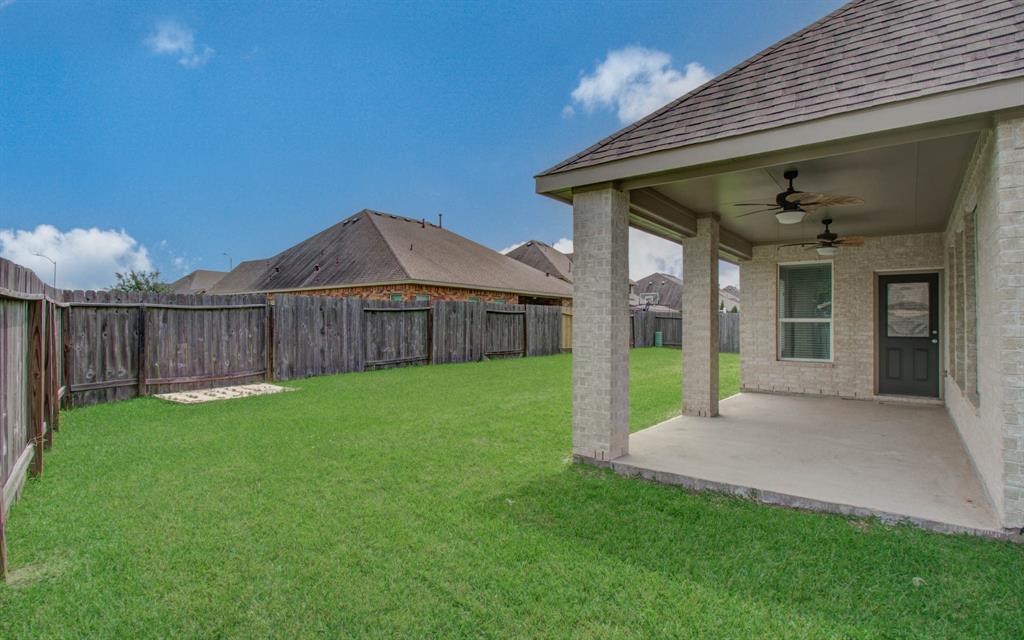 12514 Quartz Lane, Mont Belvieu, Texas image 38