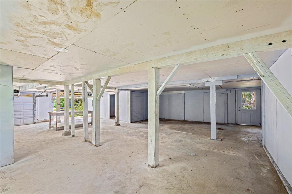 1812 27th Street, Galveston, Texas image 35