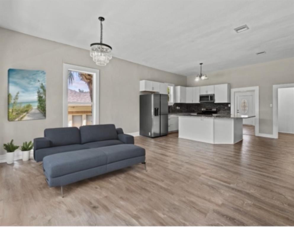 1812 27th Street, Galveston, Texas image 7