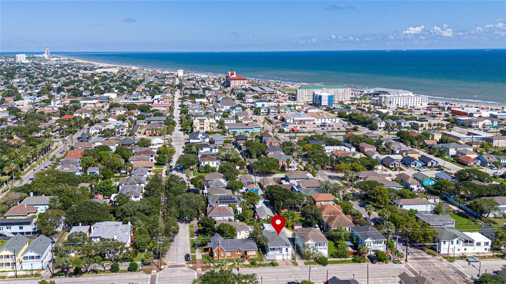 1812 27th Street, Galveston, Texas image 3