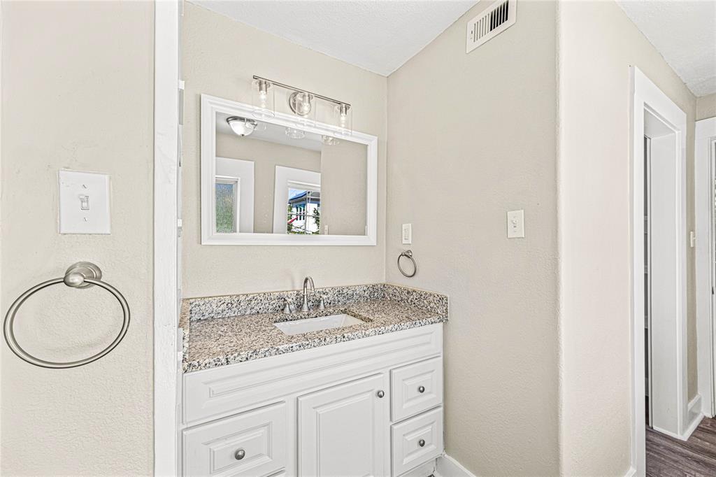 1812 27th Street, Galveston, Texas image 32