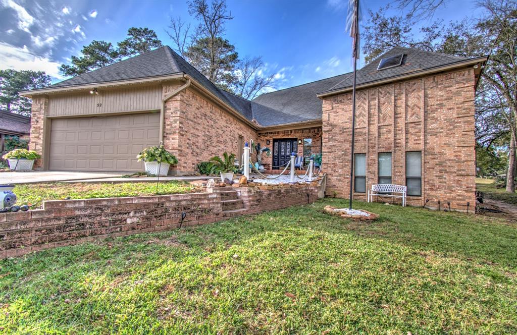 52 Cherry Hill Drive, Conroe, Texas image 1