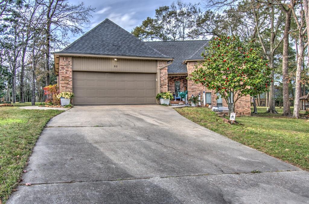 52 Cherry Hill Drive, Conroe, Texas image 2