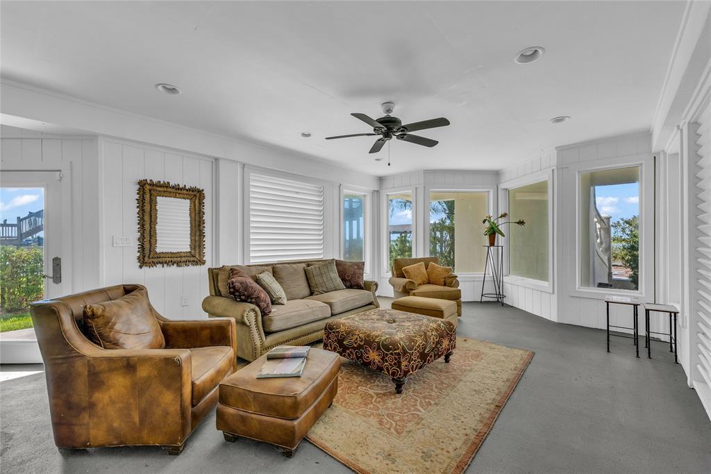 1809 Laguna Harbor Estate Boulevard, Port Bolivar, Texas image 36