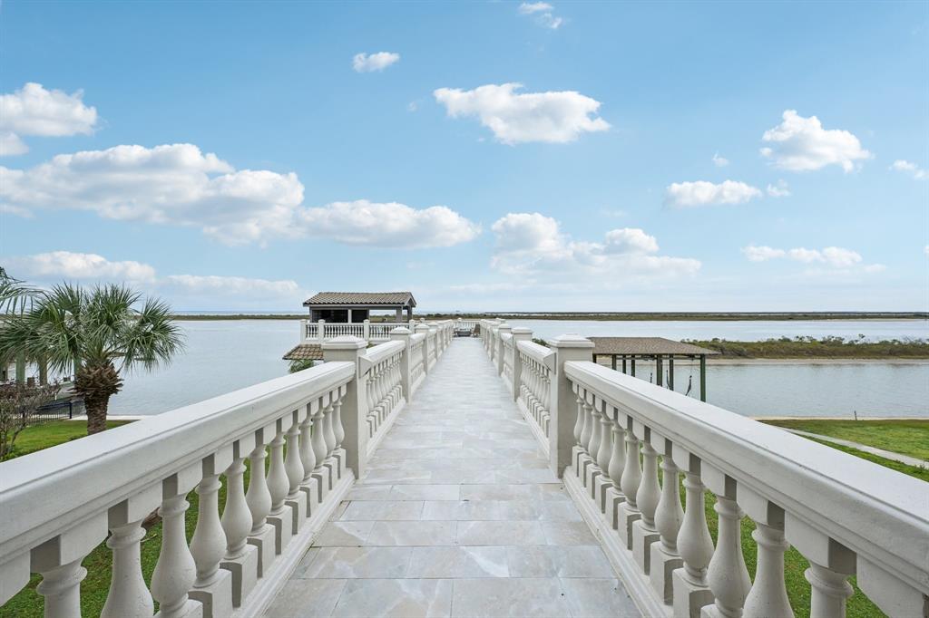 1809 Laguna Harbor Estate Boulevard, Port Bolivar, Texas image 30