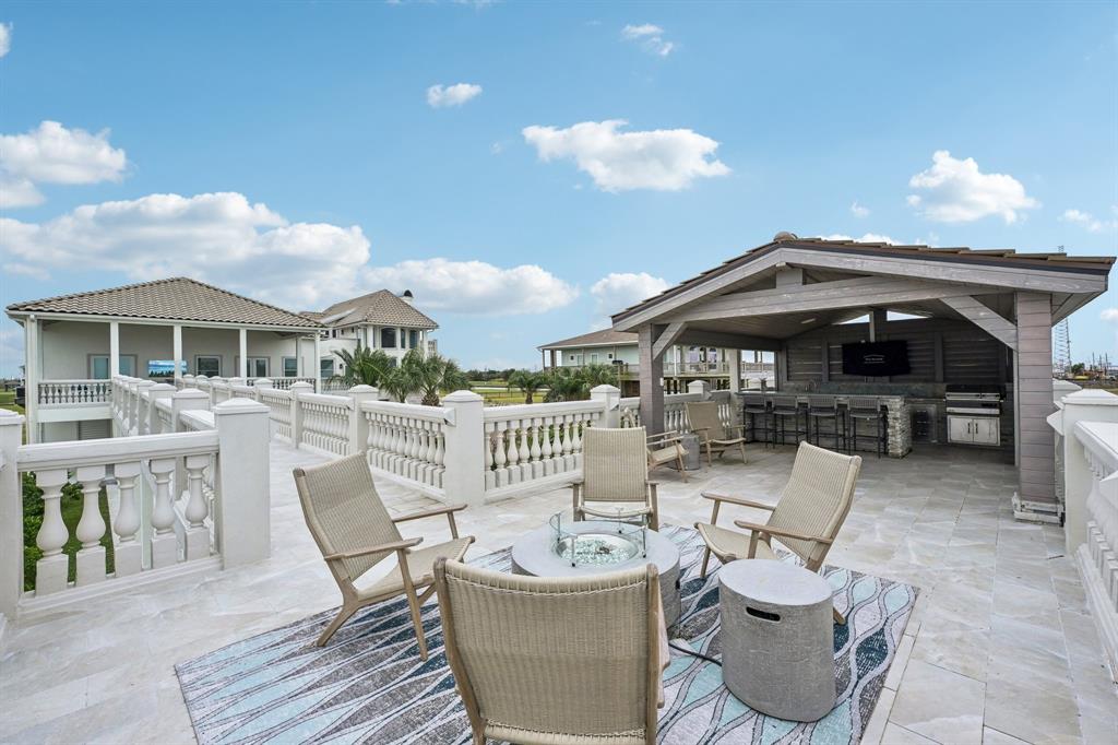 1809 Laguna Harbor Estate Boulevard, Port Bolivar, Texas image 32