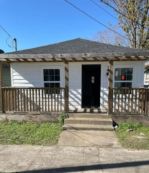 2235 Hutton Street Houston TX 77026