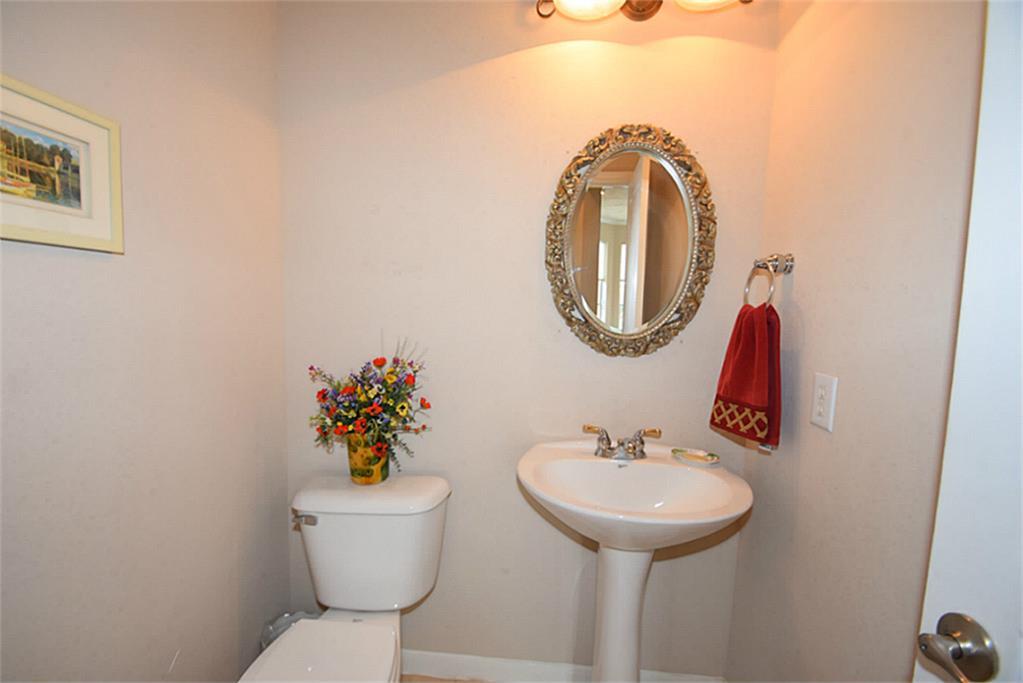 12103 Ensenada Canyon Lane, Houston, Texas image 15
