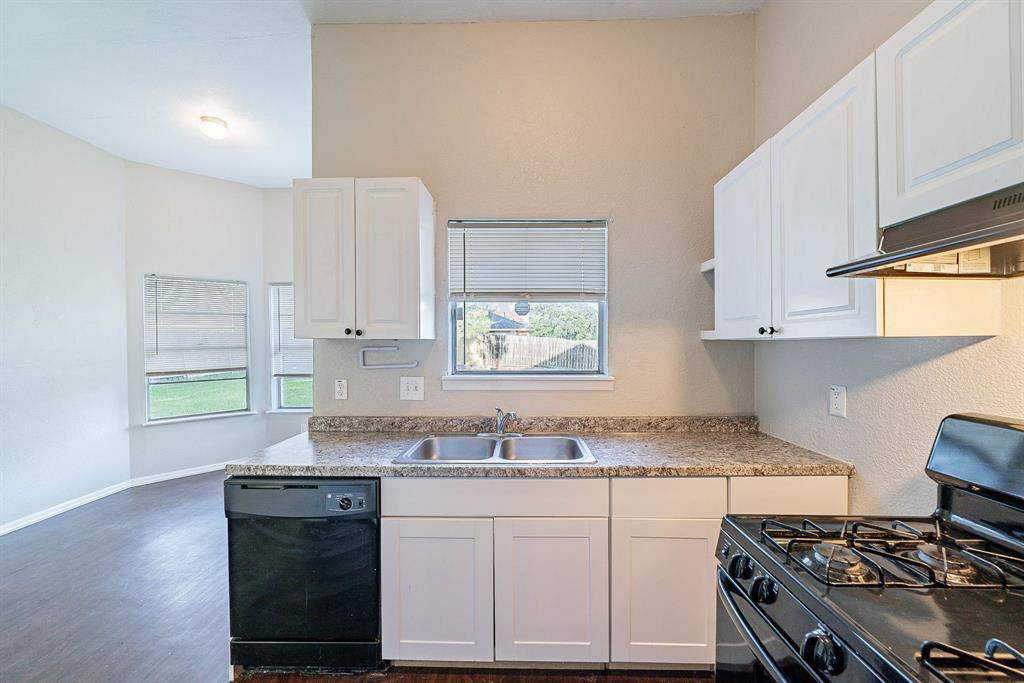 1502 Stevenage Lane, Channelview, Texas image 9