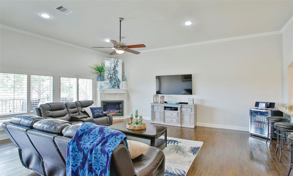 17570 Highway 105 W 56