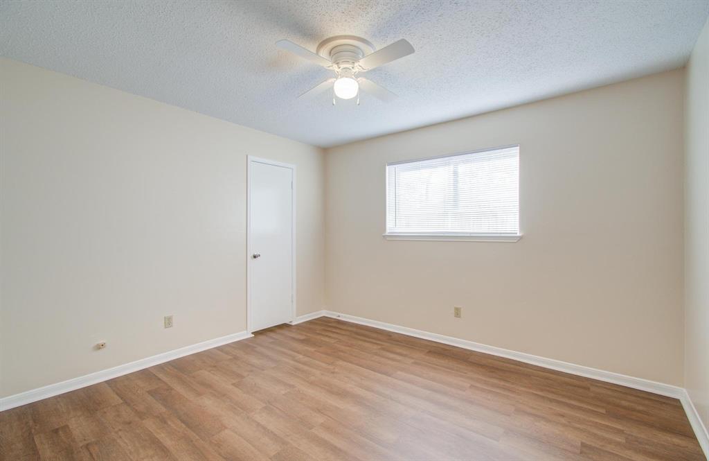 6926 Fox Knoll Lane, Humble, Texas image 30