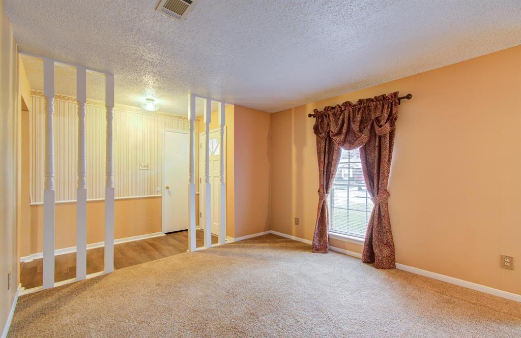 6926 Fox Knoll Lane, Humble, Texas image 11