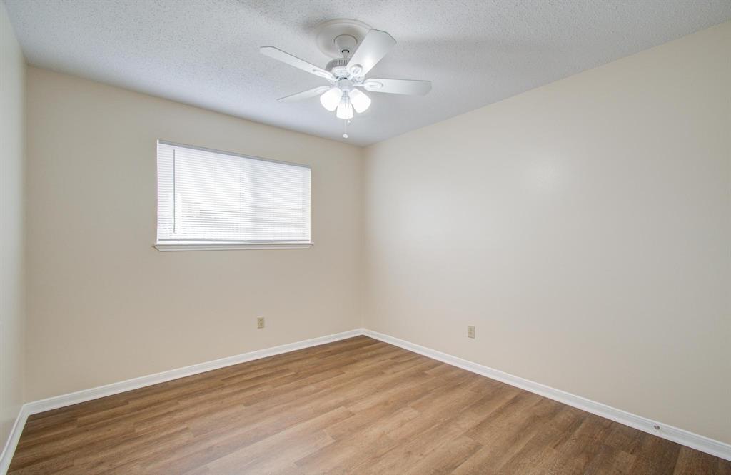 6926 Fox Knoll Lane, Humble, Texas image 27