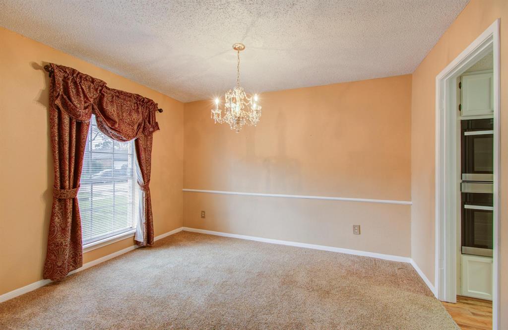 6926 Fox Knoll Lane, Humble, Texas image 12