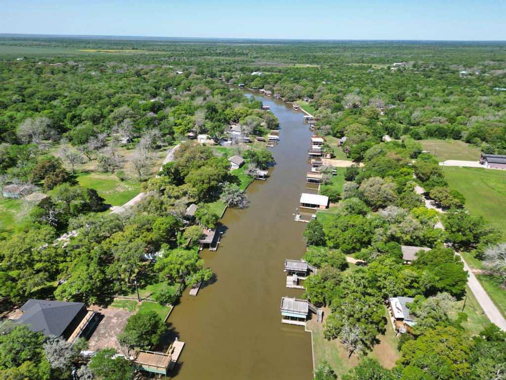 1225 Private Road 652, Sargent, Texas image 9