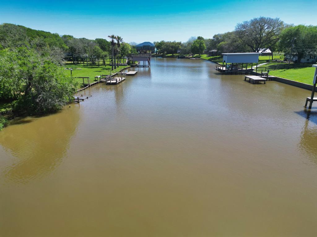 1225 Private Road 652, Sargent, Texas image 6