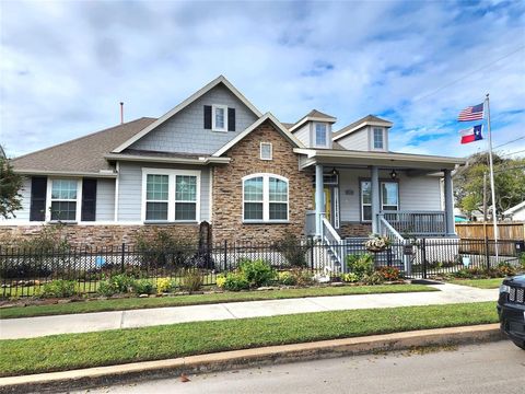 Single Family Residence in Galveston TX 2519 46th Street.jpg