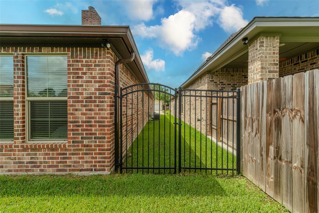 6476 Bell Pointe, Beaumont, Texas image 39