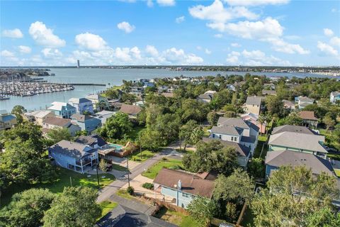 A home in Kemah