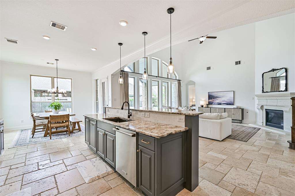 1501 Royal Field Lane Ln, Friendswood, Texas image 18