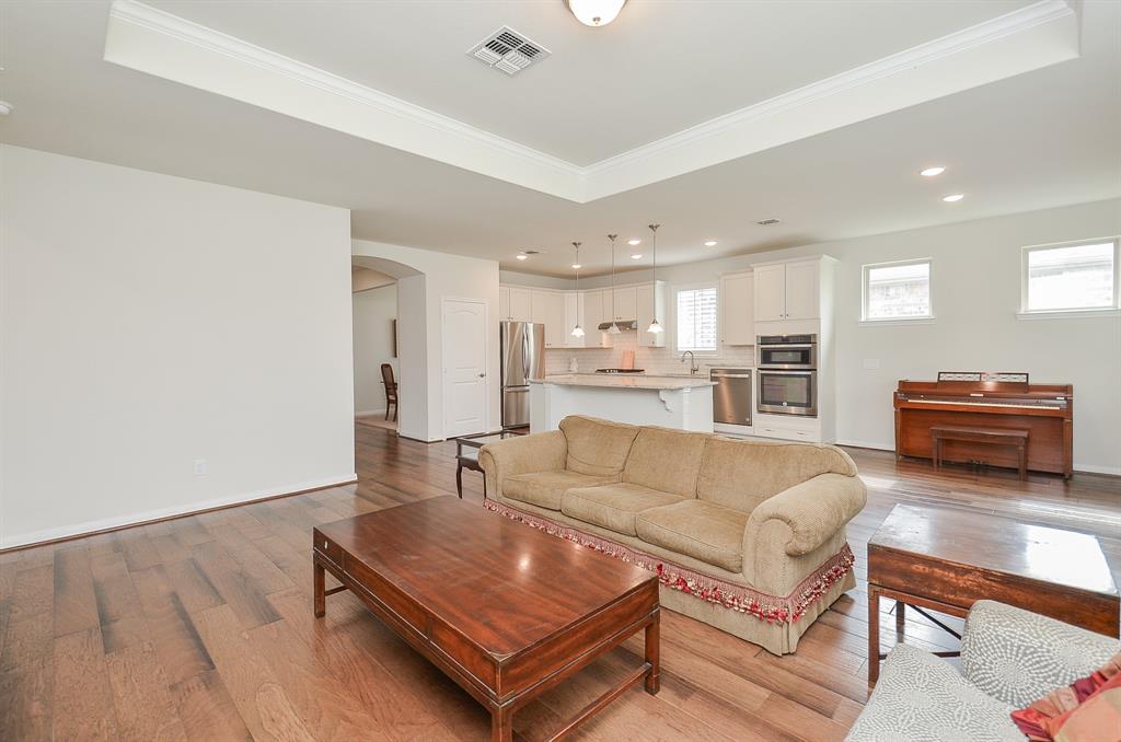 3111 Lacewing Way, Richmond, Texas image 17