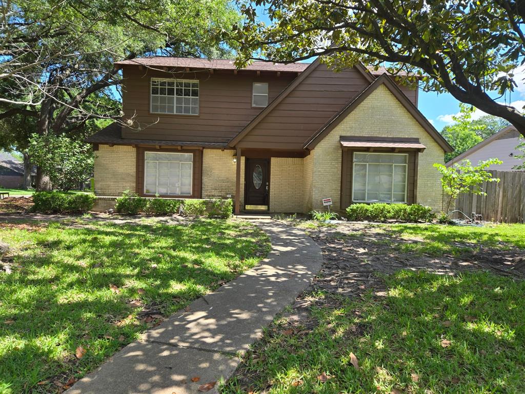 11318 Maple Springs Drive, Houston, Texas image 1