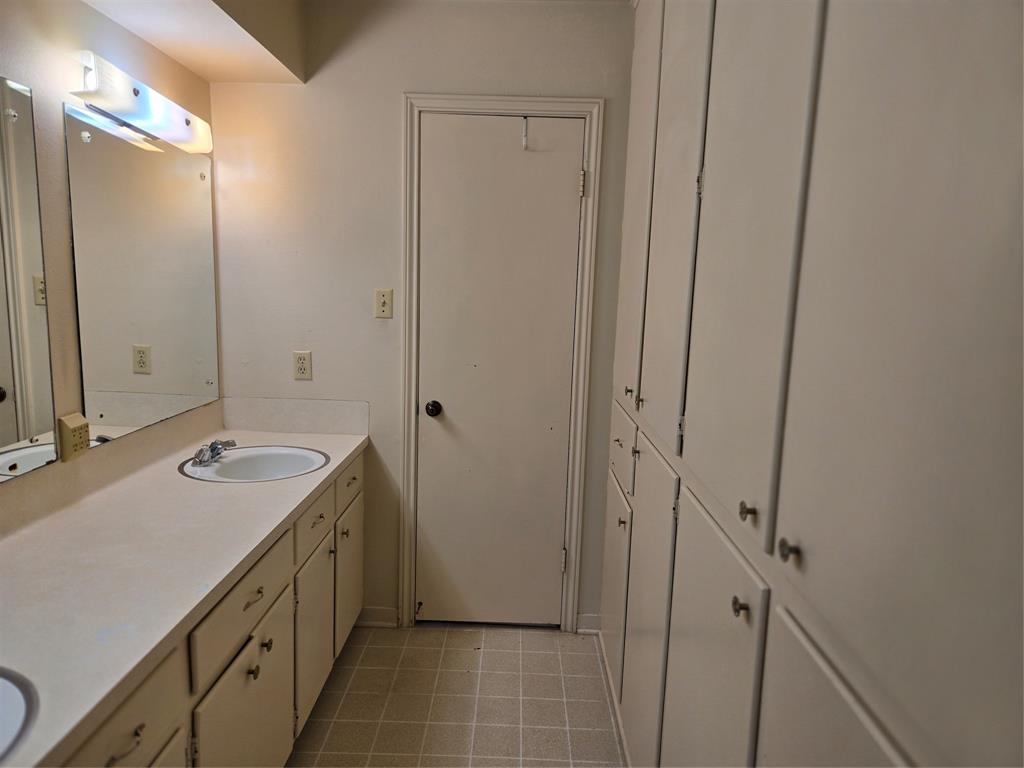11318 Maple Springs Drive, Houston, Texas image 31