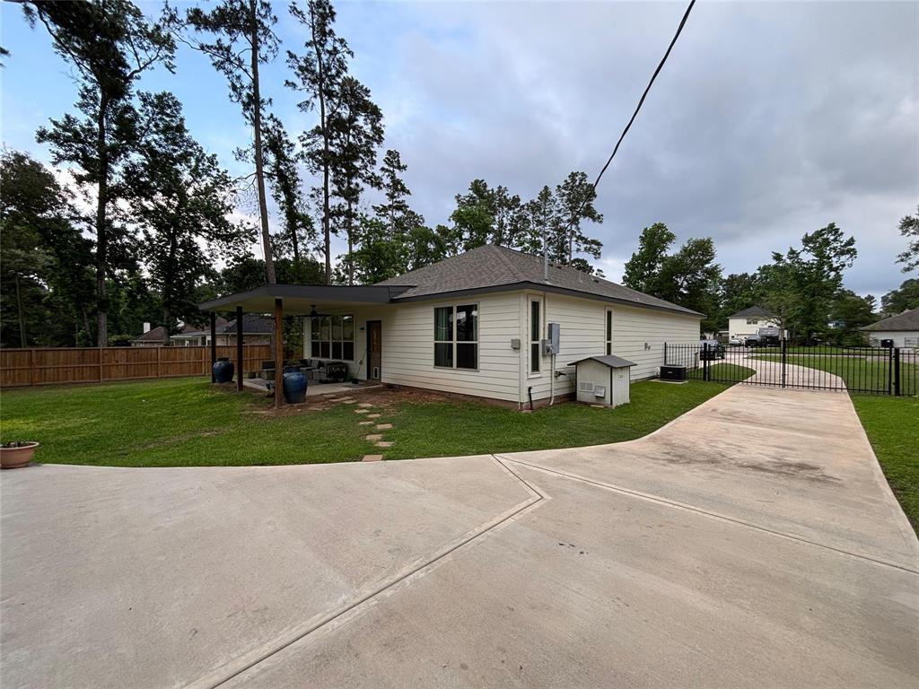 7110 Charred Pine Drive, Magnolia, Texas image 7