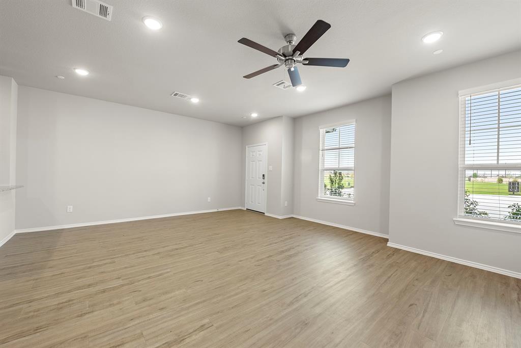 2782 Mariposa Creek Drive, Rosharon, Texas image 3