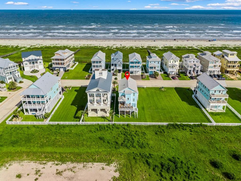 8 Grand Beach Boulevard