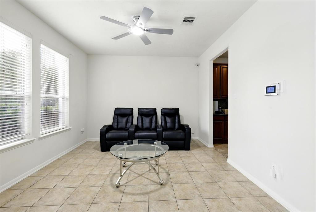 30615 Winlock Trails Drive, Spring, Texas image 5