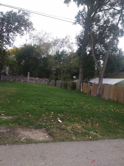 Photo of 7009 Amber Street, Houston, TX 77022 (MLS # 92831834) Photo of 7009 Amber Street, Houston, TX 77022 (MLS # 92831834)