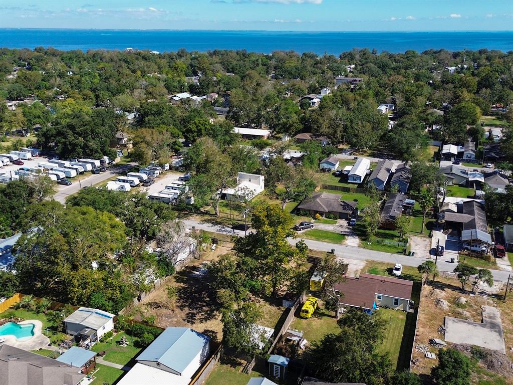 4422 9th Street, Bacliff, Texas image 11