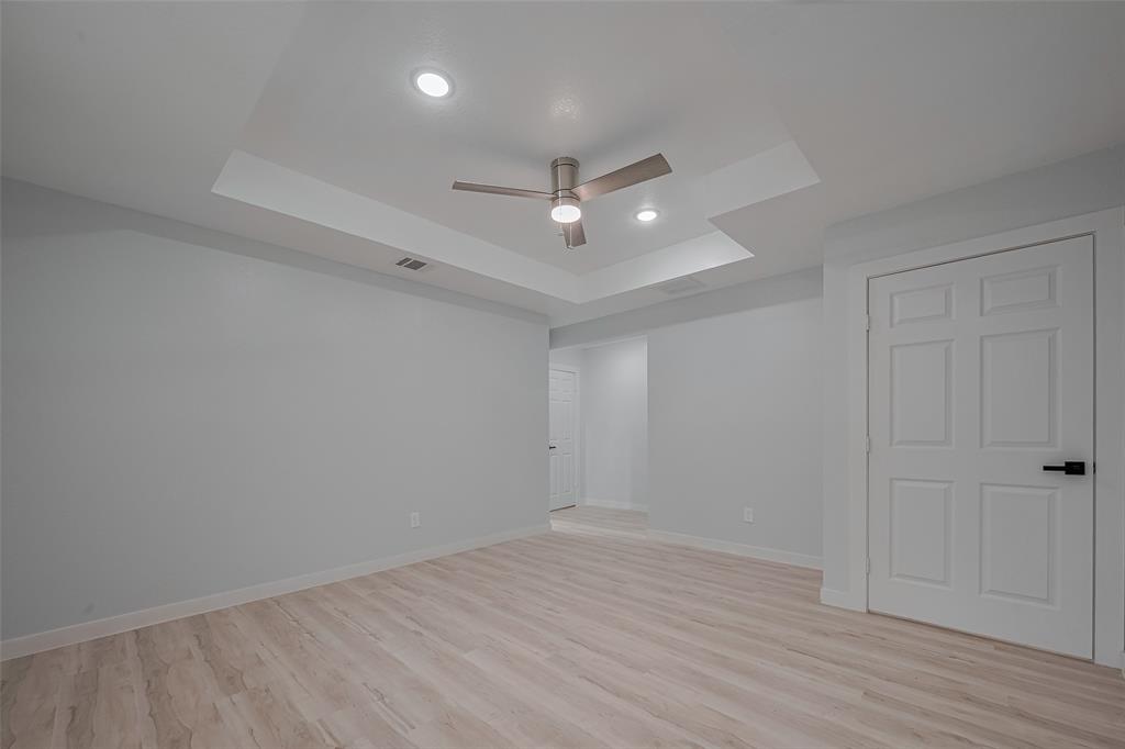 25411 Friar Lake Lane, Spring, Texas image 11