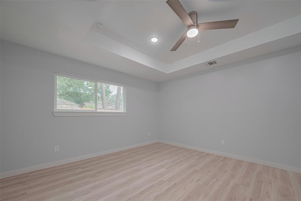 25411 Friar Lake Lane, Spring, Texas image 12