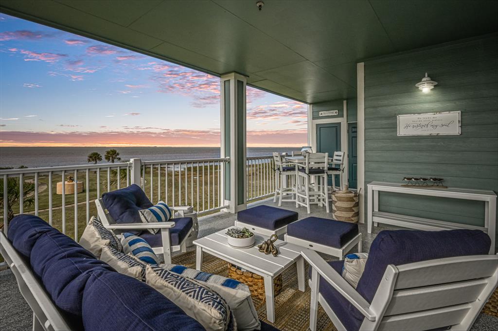 26570 Bay Water Drive 101