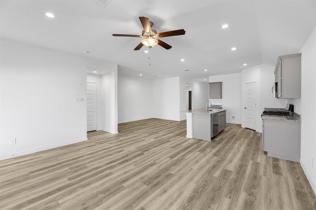 5660 Wood Duck Drive, Orange, Texas image 6